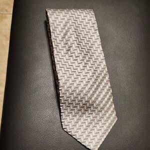 Geoffrey Beene Neck Tie
